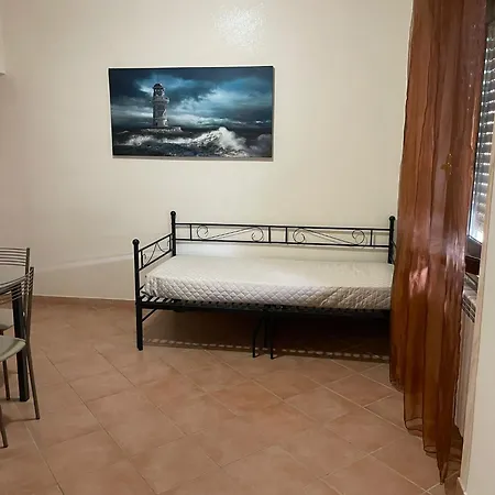 Tommy House 19 Apartment *